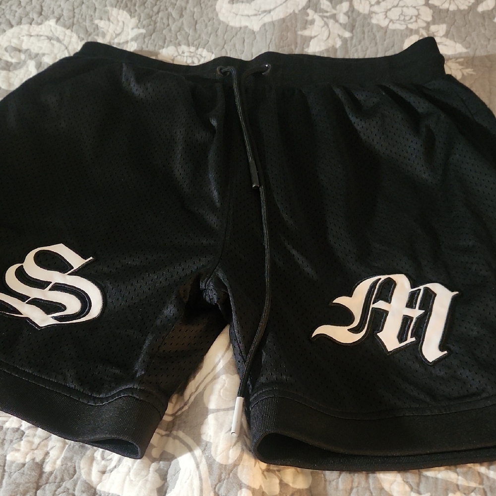 Stylish Black Athletic Men's Shorts